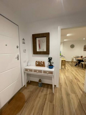 This spectacular 3-bedroom apart